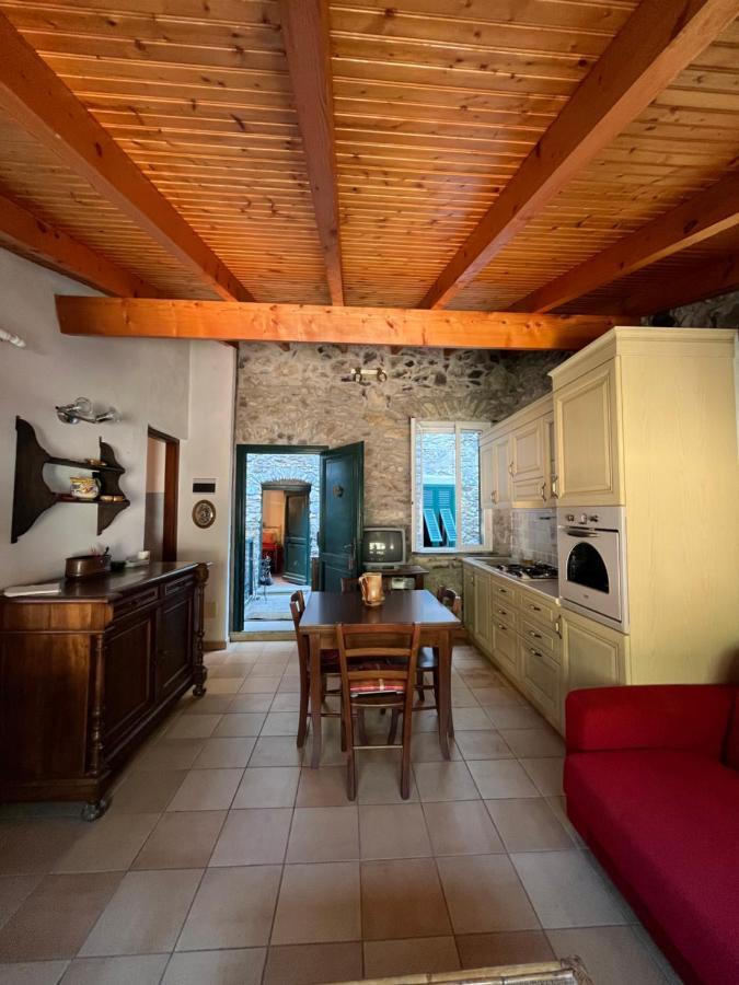 Vila Casa Victoria - Full Equipped Stone House Rocchetta Nervina Exteriér fotografie